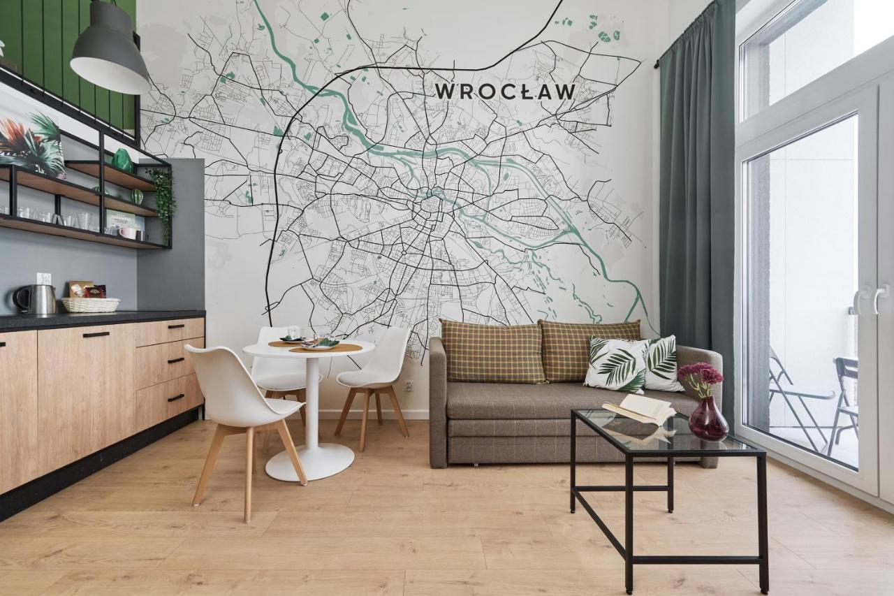 Mezzanine Studio Apartments Zarembowicza Wroclaw Airport By Renters 외부 사진