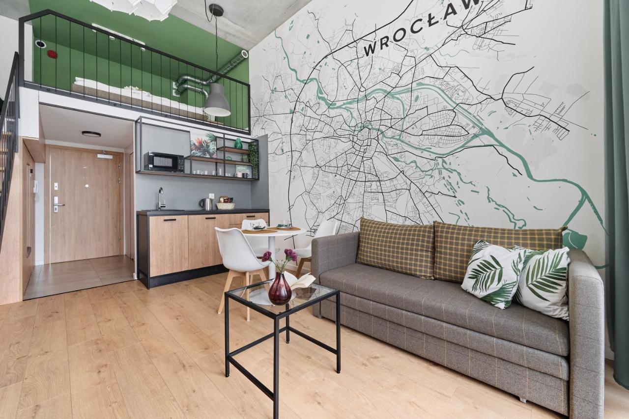 Mezzanine Studio Apartments Zarembowicza Wroclaw Airport By Renters 외부 사진